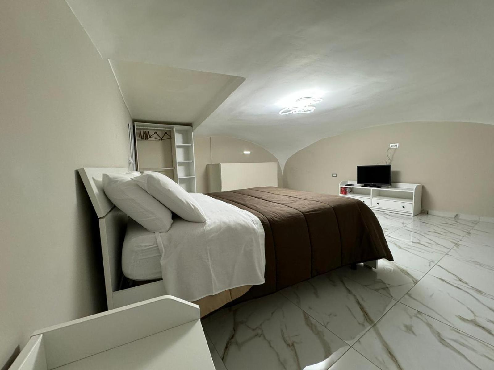 Pizzaiola'S Home Naples Luaran gambar