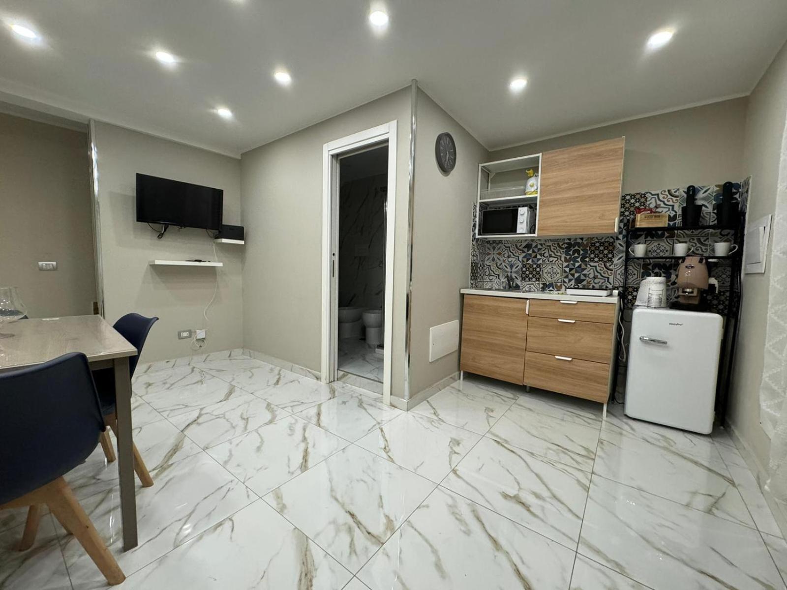 Pizzaiola'S Home Naples Luaran gambar